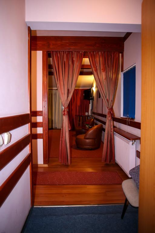 Hotel Silva Vatra Dornei Eksteriør bilde